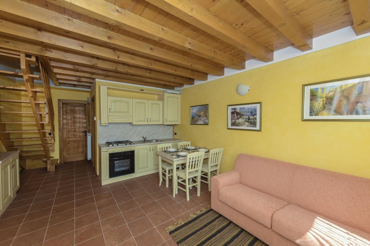 Residenza Borgo Antico Vila Paratico Exterior foto